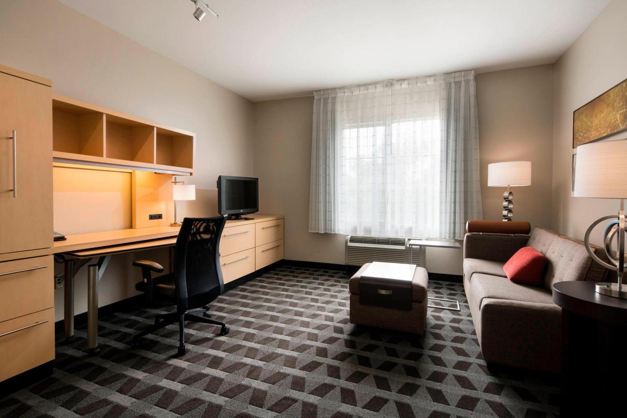 Towneplace Suites By Marriott San Diego Carlsbad / Vista Buitenkant foto