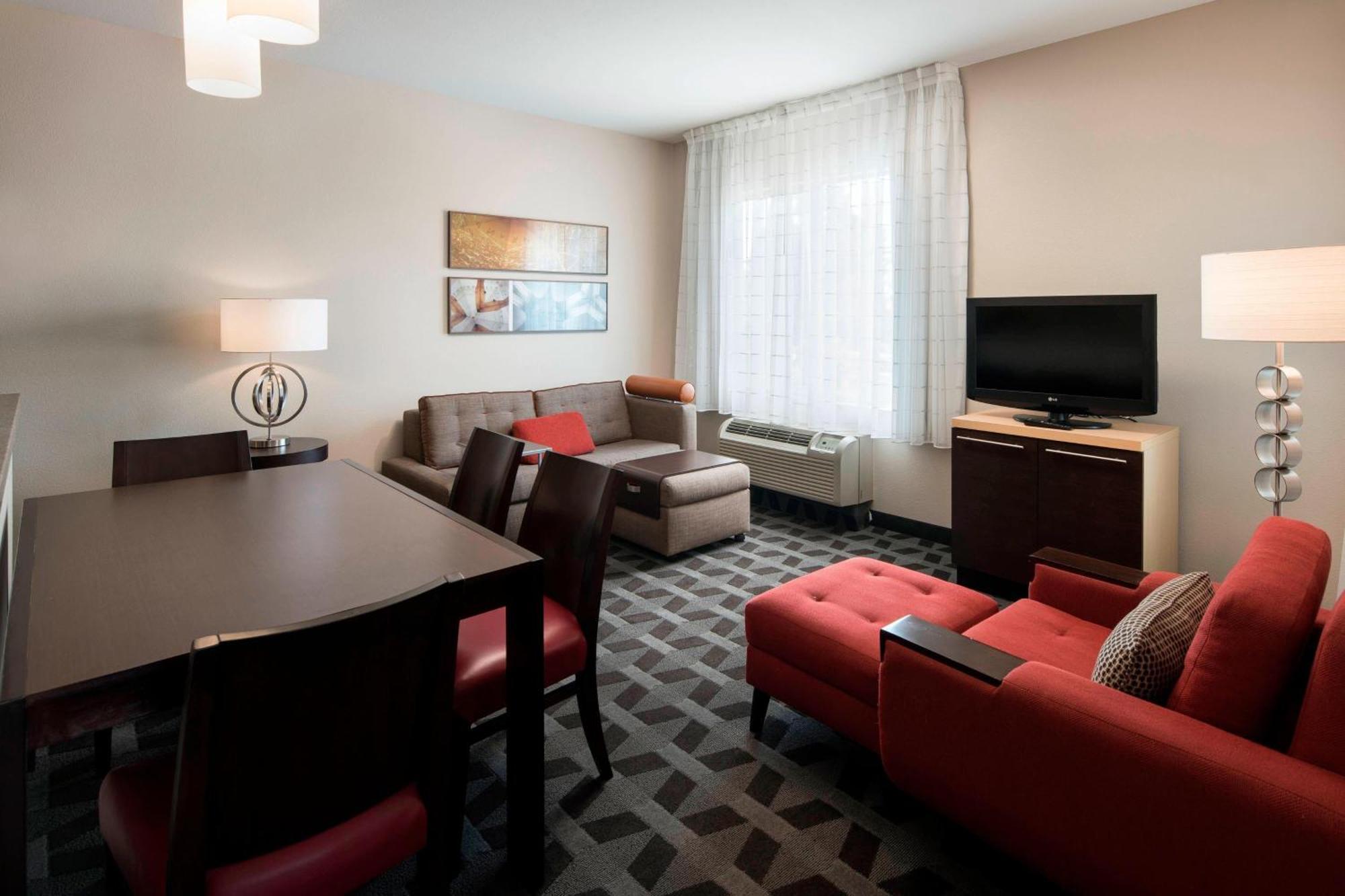 Towneplace Suites By Marriott San Diego Carlsbad / Vista Buitenkant foto