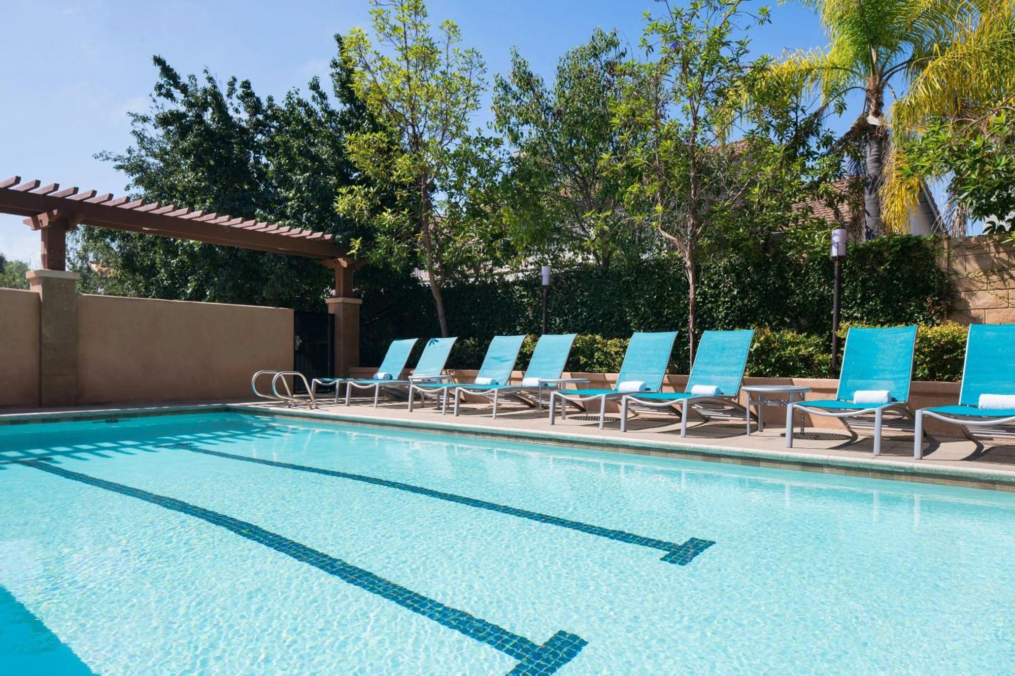 Towneplace Suites By Marriott San Diego Carlsbad / Vista Buitenkant foto